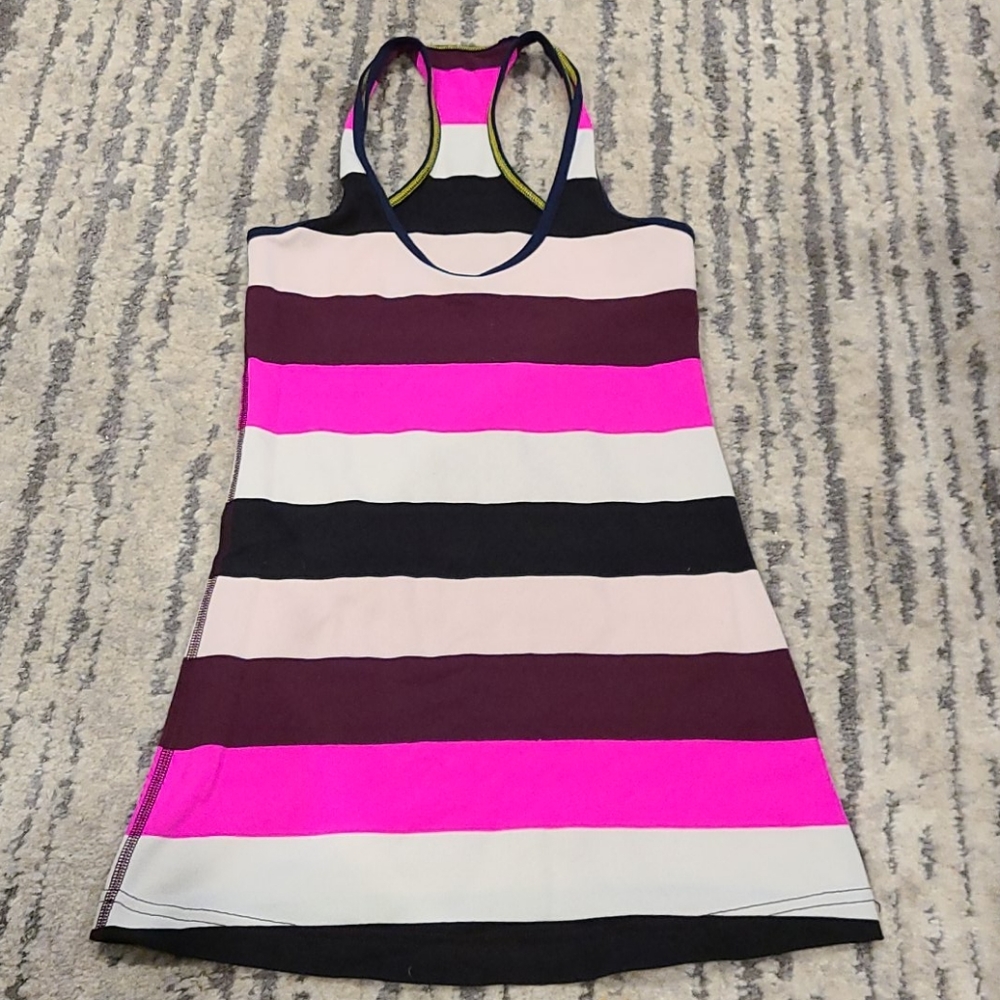 Lululemon Cool Racerback

Pow Stripe Raspberry Glo - Picture 4 of 7